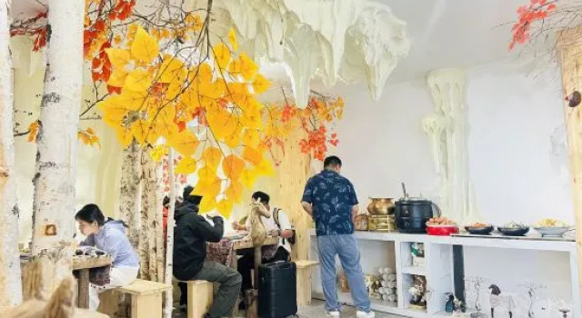Ergun City Hei Shan Tou Ye Ma Wu Jiang Tian Bian Guesthouse, Buchen Sie Hotel Hulun Buir 