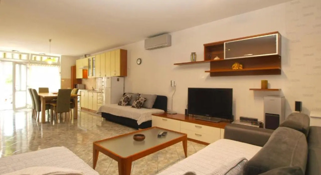 Apartments Slavka 1155, Reserva ahora Apartamento Hoteles en Pula con aparcamiento, Aparcamiento