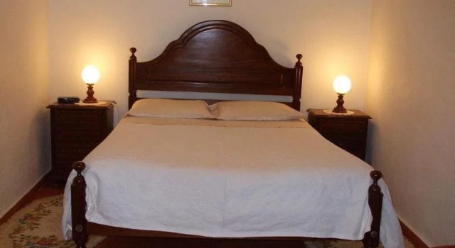 Residencial Vale Mar, Varaa Hotelli Porches Albufeira