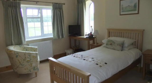 St Mary¿s Lodge B and B, Book Hotel King's Lynn Norfolk