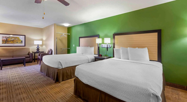 Четырёхместный люкс Extended Stay America Suites - Madison - Junction Court