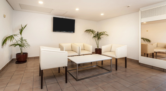 Globales Cala'n Blanes, Book Hotel Hoteller i Cala en Blanes med parkering, Parkering