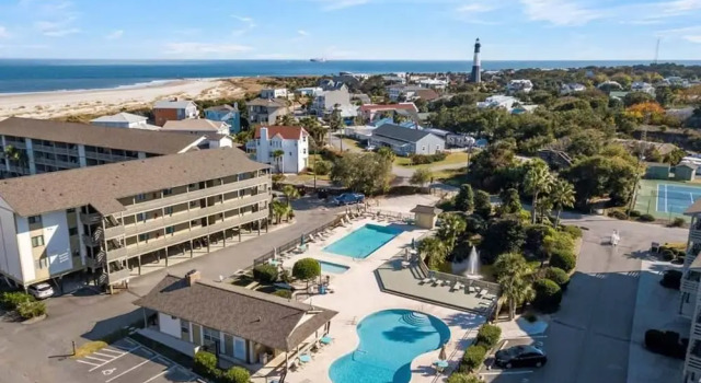Номер Standard с 2 комнатами с балконом Lighthouse Point 2 by Tybee Vacation Rentals