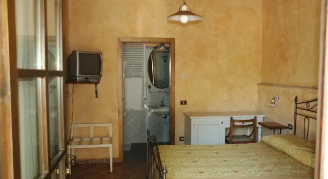 Fattoria di Mugnano, Забронировать Отель Колле-ди-Валь-д'Эльса Val D'Elsa