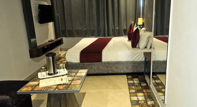 Номер Luxury Hotel Gyan
