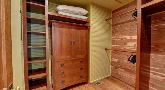 Storybrooke Place 5 Bedrooms 3.5 Bathrooms Home, Забронировать Дом для отпуска Арден Аппалачи