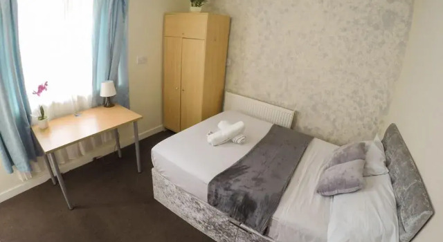 Donnington Bridge Road Rooms