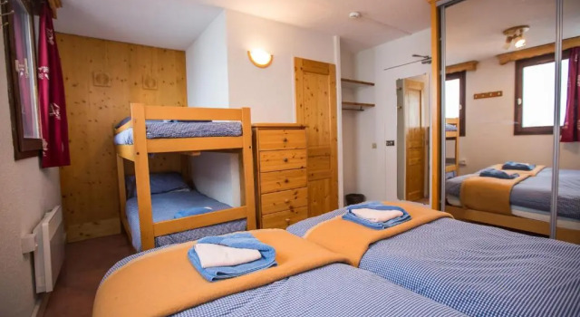 Четырёхместный номер Standard Hotel lAigle