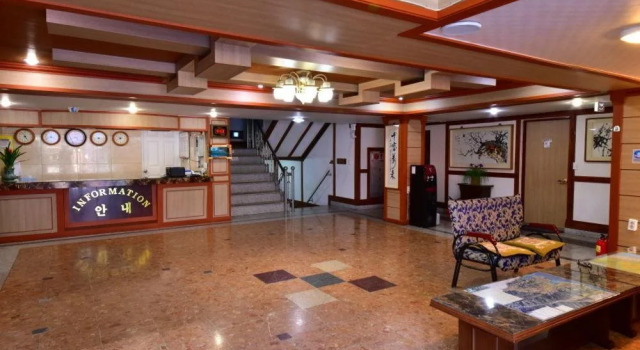 Hyerim Resortel, Boek Hotel Hotels in Gangwon-Do met parkeren, Parkeren