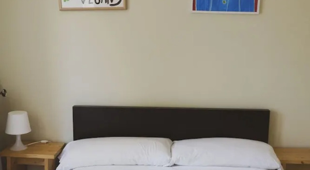 Двухместный номер Standard с балконом Urban House Hostel