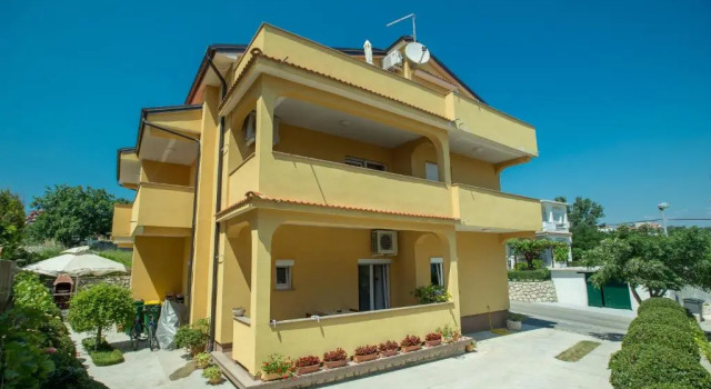 Apartmens Meri - 5, Prenota Appartamento Arbe 