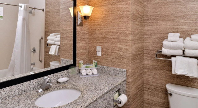 Одноместный люкс Holiday Inn Express & Suites Ironton by IHG