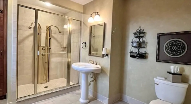 Двухместный люкс Comfort The Port Hotel
