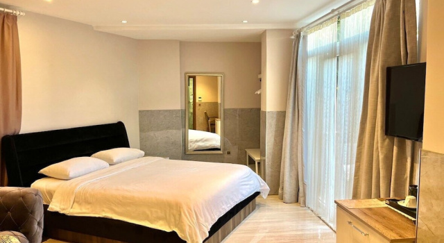 Komfortowy pokój Yanki Hotel