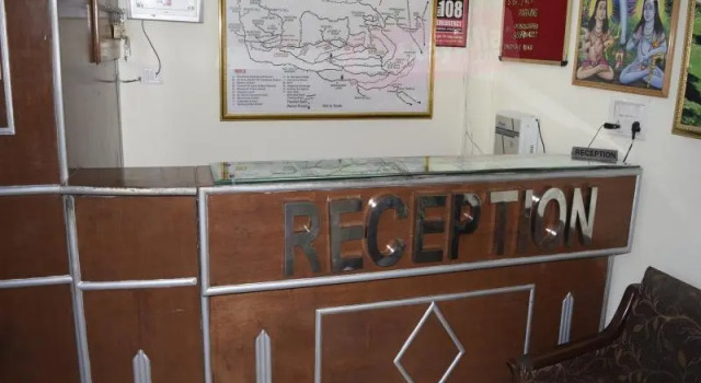 Hotel Rock Stone, Rezervovat Hotel Mussoorie Uttarakhand