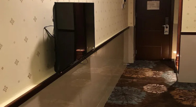 Номер Luxury Good East Hotel