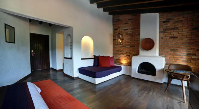 Полулюкс Hotel Avandaro Golf & Spa Resort