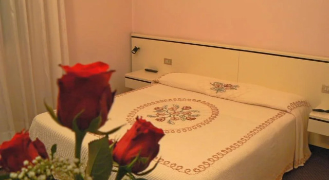 Hotel Zenit, Prenota Hotel Carmignano di Brenta 