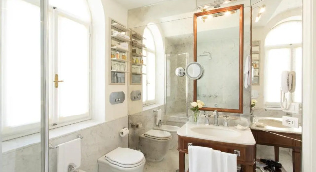 Двухместный номер Deluxe Hotel Regency - Small Luxury Hotels of the World
