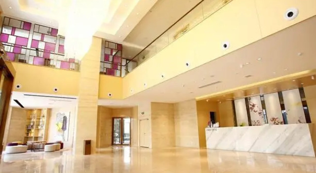 Lavande Hotel Jiujiang Jiujiang College, Rezerwuj Hotel Jiujiang Jiangxi