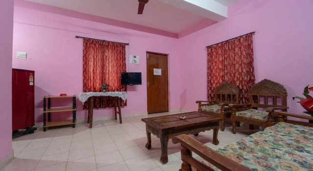 Huoneisto Nelmar Nest Guest House