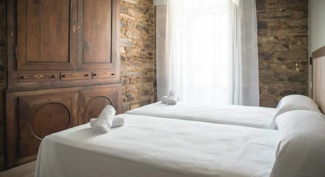 Hotel portico, Забронировать Отель Фонсаграда Lugo Province