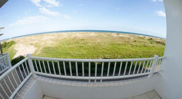 Трёхместный номер Standard с видом на море Nelson Praia Hotel