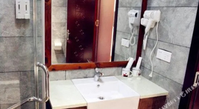 Jinggangshan Red Culture Theme Hotel, Rezerwuj Hotel Jian Jiangxi