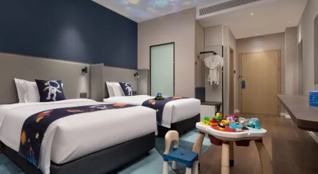Семейный тент Holiday Inn Express Changsha University Tech City by IHG