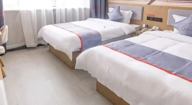 Yunrui Qingju Hotel (Linyi Luozhuang Tongda Road Branch), Prenota Hotel Hotel a Shandong con parcheggio, Parcheggio