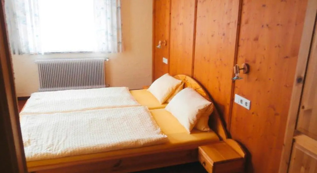 Номер Standard Pension Susi