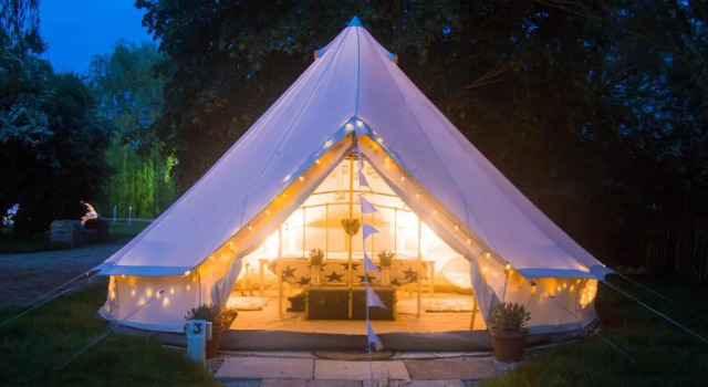 Тент Oxford Riverside Glamping