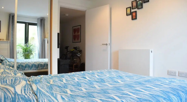 1 Bedroom Modern Flat in Central London