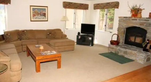Mammoth Creek 13 - One Bedroom Condo