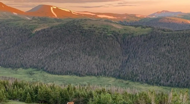 Коттедж Sky View In The Rockies -- Ev #3473 3 Bedroom Home by RedAwning