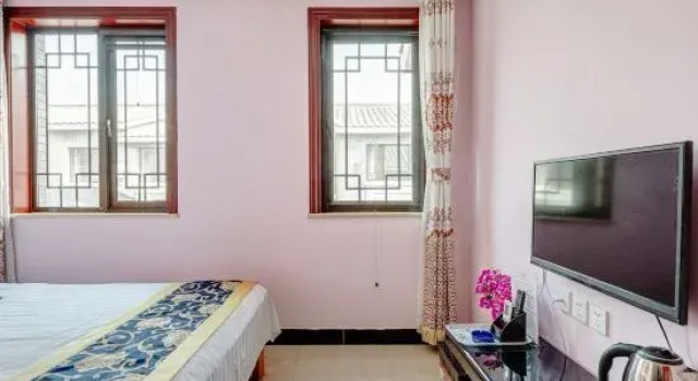 Люкс с 5 комнатами Xianyaju Hostel