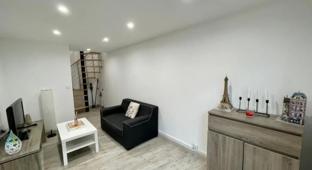 Апартаменты Loft ravissant à 5 mn de la Basilique Notre Dame de Fourvière
