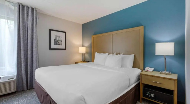 Номер Superior Comfort Inn & Suites Alexandria West