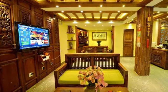 Lijiang Xinyuan Fudi Inn, Забронировать Отель Бизнес-отели Лицзян, рядом с Улица Сквер-стрит Древнего города Даянь, 4* 5*