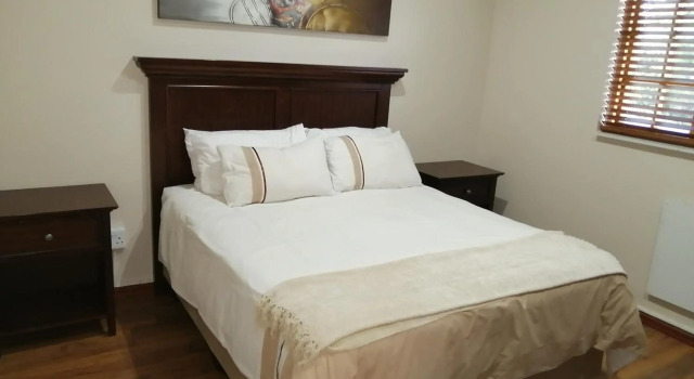 Joy on Joyce, Prenota Hotel Alberton Gauteng