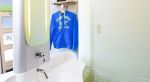 Номер Standard ibis budget Montceau les Mines