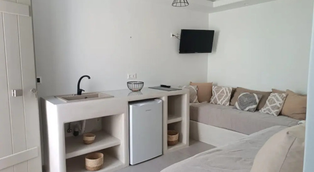 Апартаменты Lemonia Suites