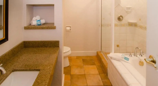 Люкс Deluxe Galiano Oceanfront Inn & Spa