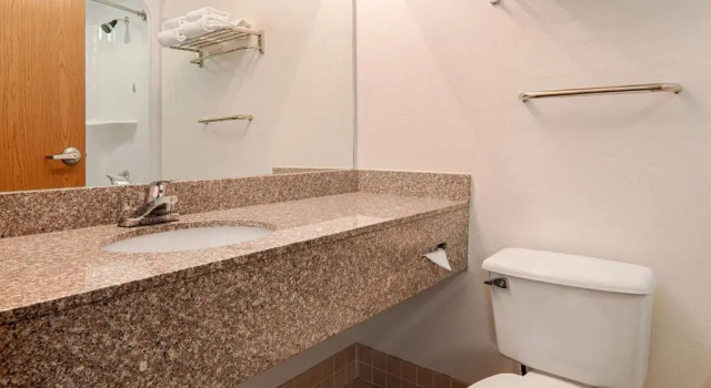 Номер Standard Best Western Garden Inn