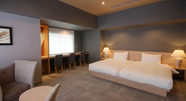 Yumura Tokiwa, Prenota Hotel Kōfu 