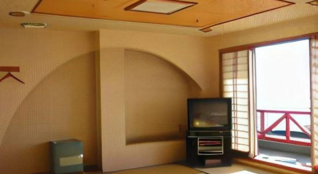 Hotel Submarine, Prenota Hotel Kushimoto Wakayama