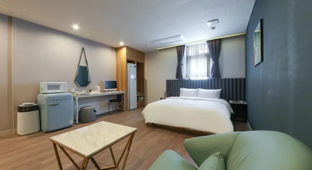Jeonju Geumamdong Carlton Hill Hotel, Забронировать Отель Отели Чонджу с завтраком, рядом с Больница при Национальном университете Чонбук, Завтраки