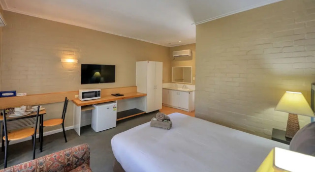 Двухместный номер Standard с балконом Bishops Lodge Narrandera