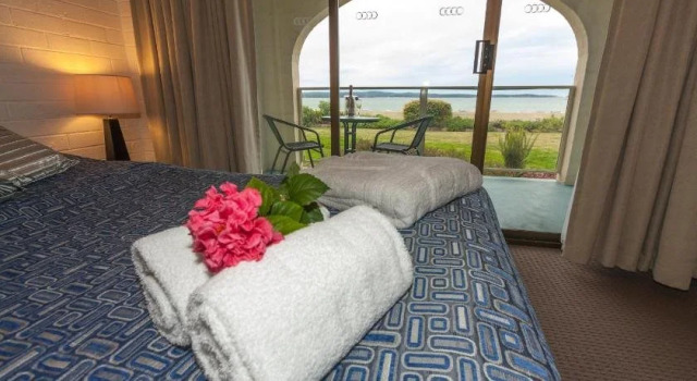 Edgewater Gardens, Book Hotel Batehaven New South Wales