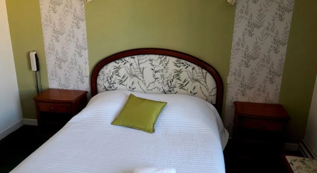 Logis Hotel Au Puits Enchante, Boek Hotel Hotels in Franche-Comte met ontbijt, Ontbijt